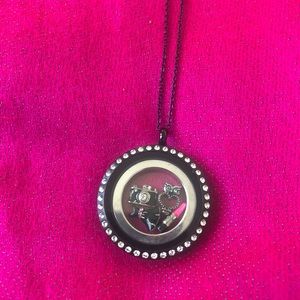 For those who love Black